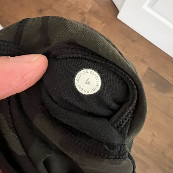 Lululemon Wunder Under High-Rise Tight 25" size4 - Picture 5 of 5